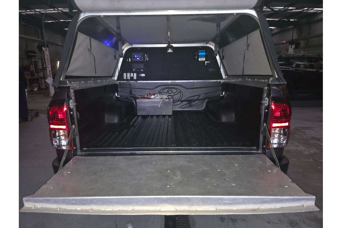 2018 Toyota Hilux SR5 GUN126R 4X4