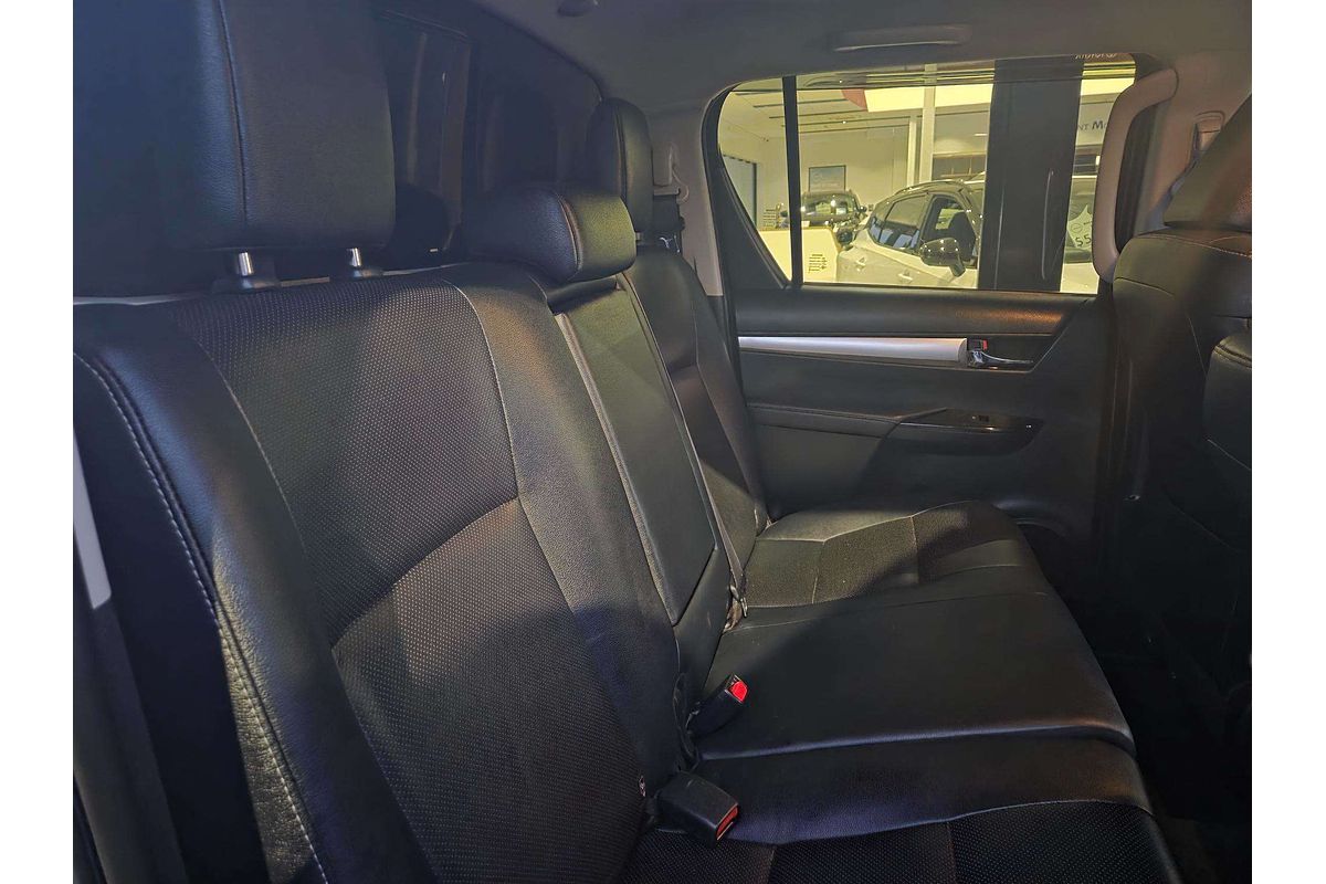 2018 Toyota Hilux SR5 GUN126R 4X4