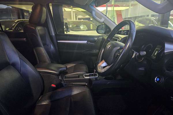 2018 Toyota Hilux SR5 GUN126R 4X4