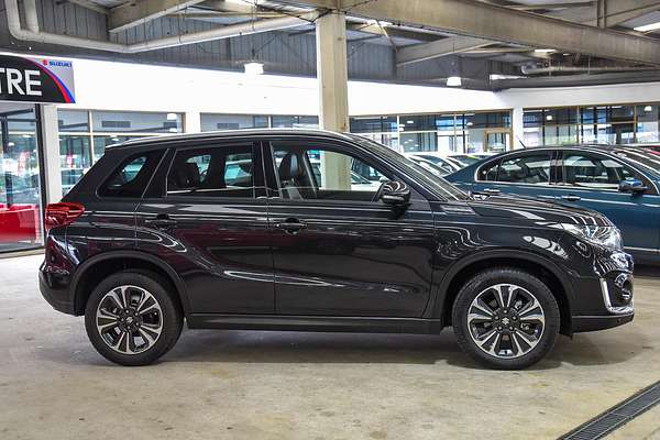 2024 Suzuki Vitara Turbo LY Series II