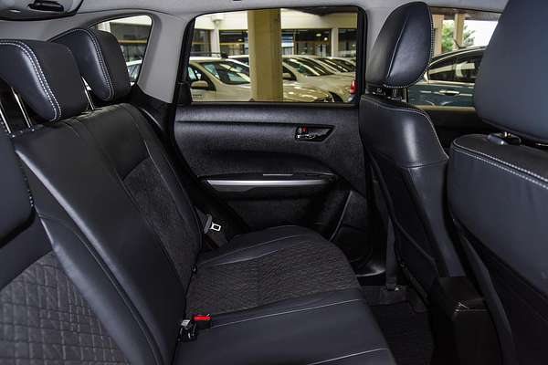 2024 Suzuki Vitara Turbo LY Series II