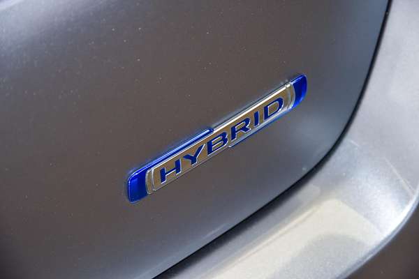 2024 Suzuki Swift Hybrid GLX UZ