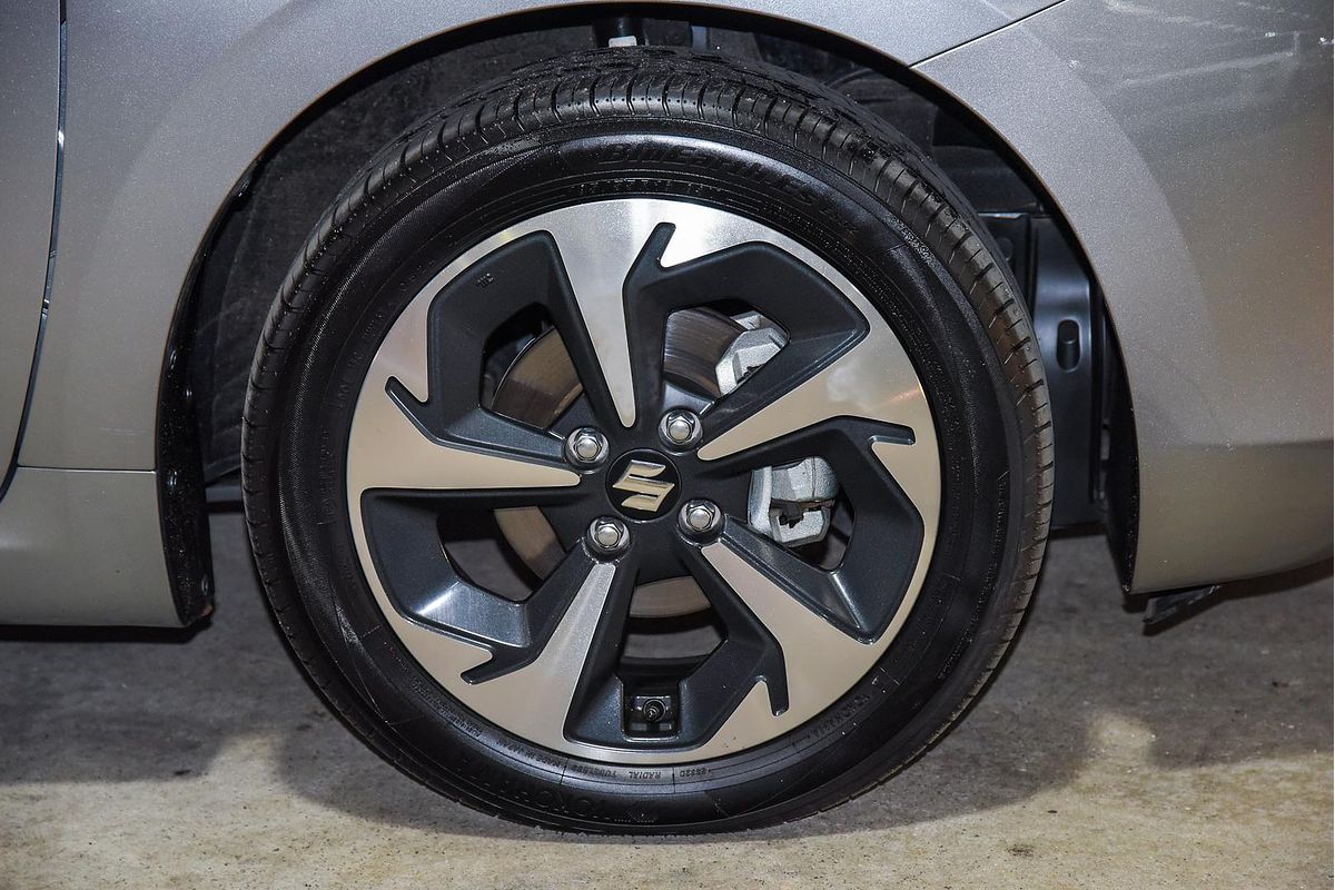 2024 Suzuki Swift Hybrid GLX UZ