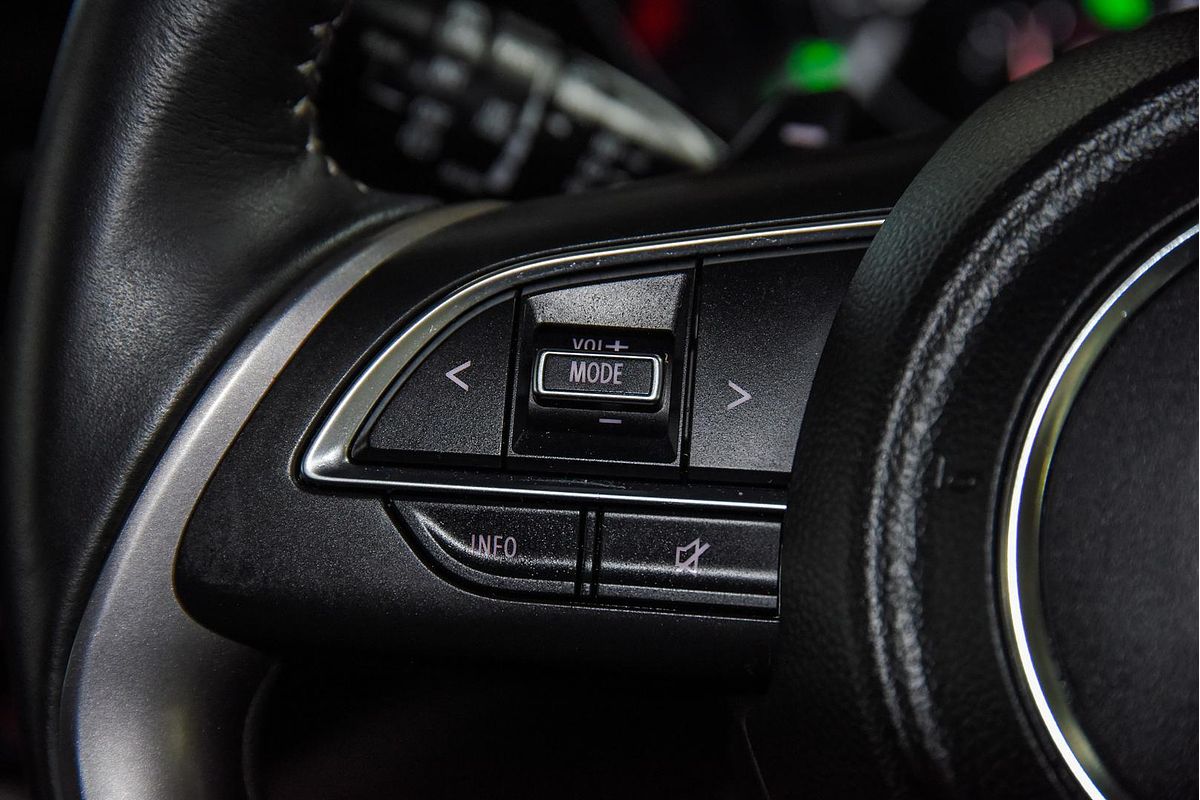 2024 Suzuki Swift Hybrid GLX UZ