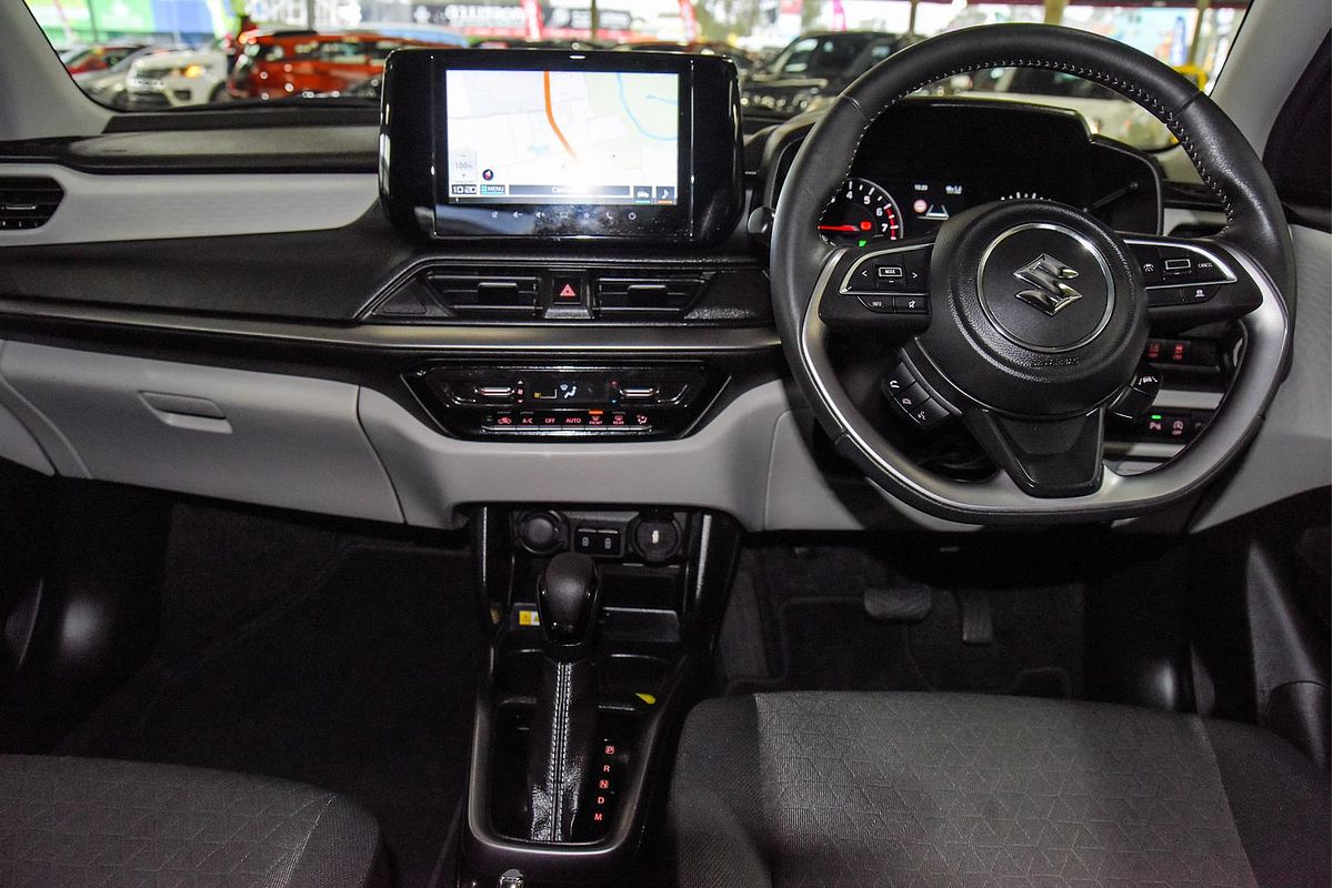 2024 Suzuki Swift Hybrid GLX UZ