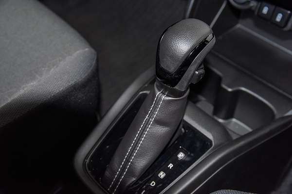2024 Suzuki Swift Hybrid Plus UZ