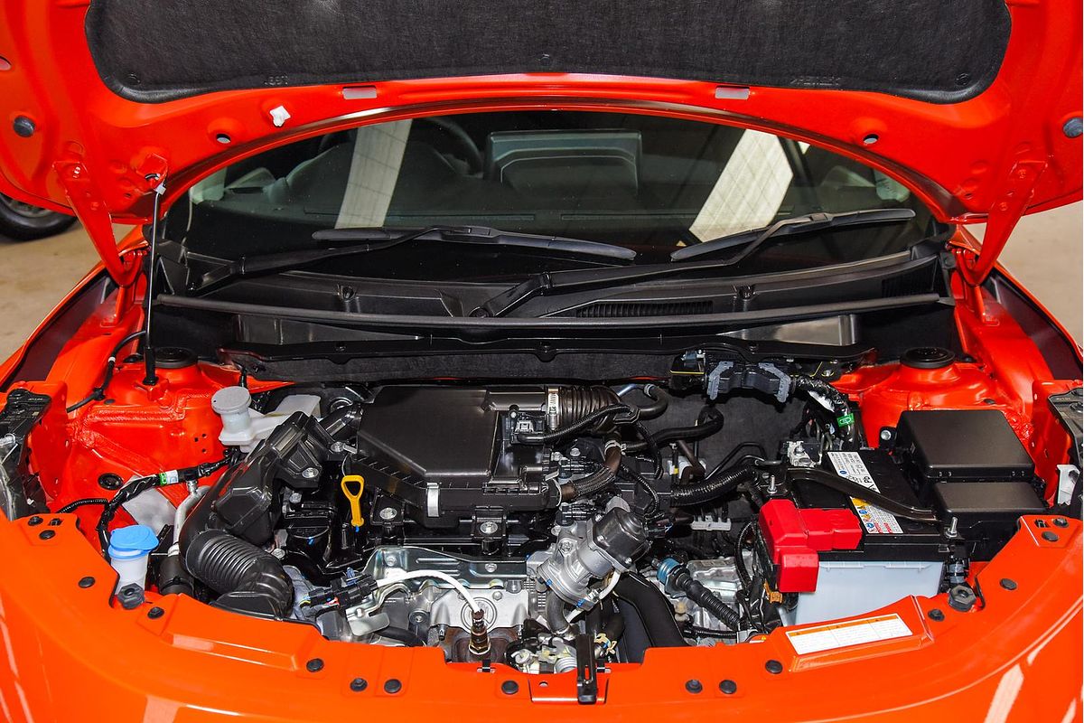 2024 Suzuki Swift Hybrid Plus UZ