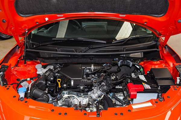 2024 Suzuki Swift Hybrid Plus UZ