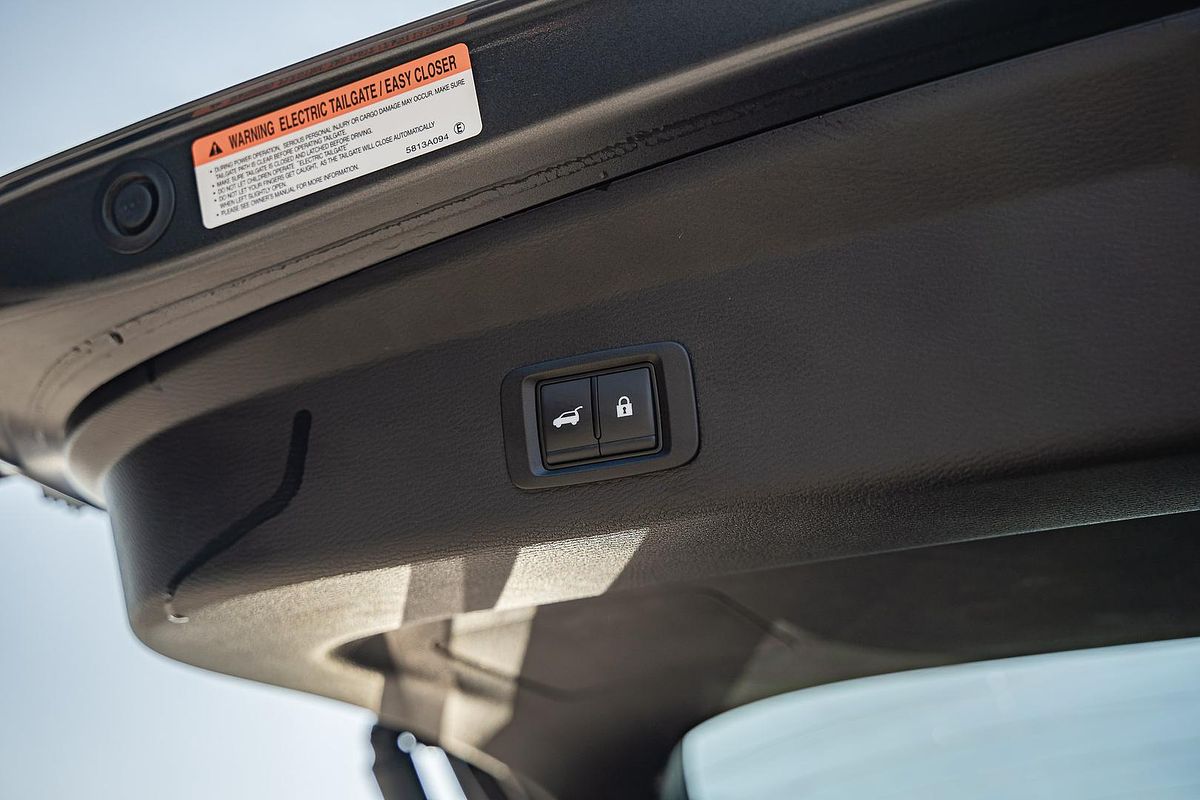 2024 Mitsubishi Outlander PHEV GSR ZM