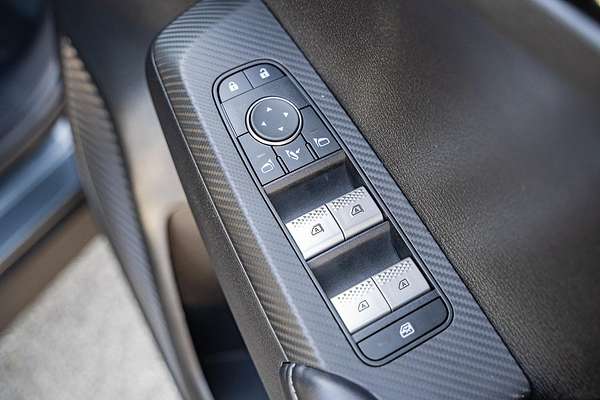 2024 Mitsubishi Outlander PHEV GSR ZM