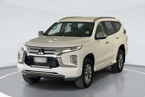 2022 Mitsubishi Pajero Sport GLX QF