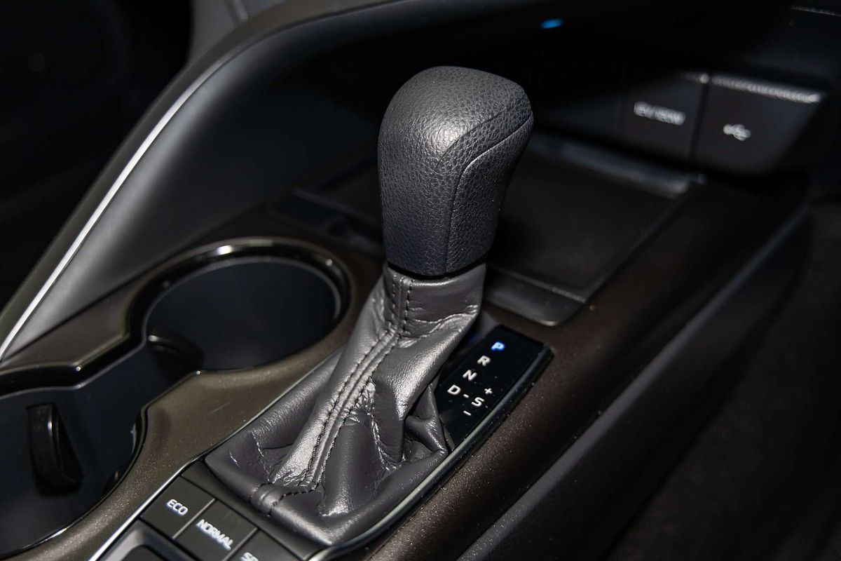 2023 Toyota Camry Ascent AXVH70R