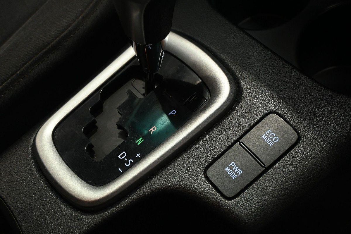 2020 Toyota Hilux SR5 GUN126R 4X4