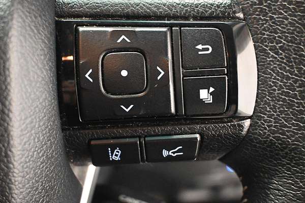 2020 Toyota Hilux SR5 GUN126R 4X4