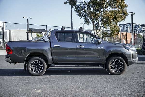 2022 Toyota Hilux 4x4