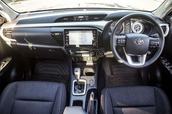 2022 Toyota Hilux 4x4