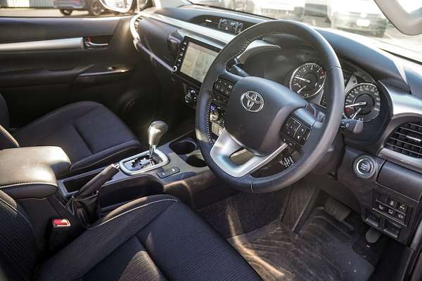 2022 Toyota Hilux 4x4