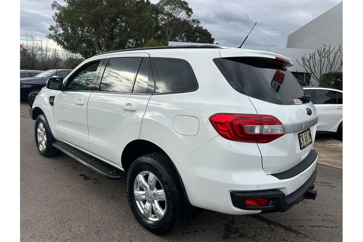 2017 Ford Everest Ambiente UA 3.2L