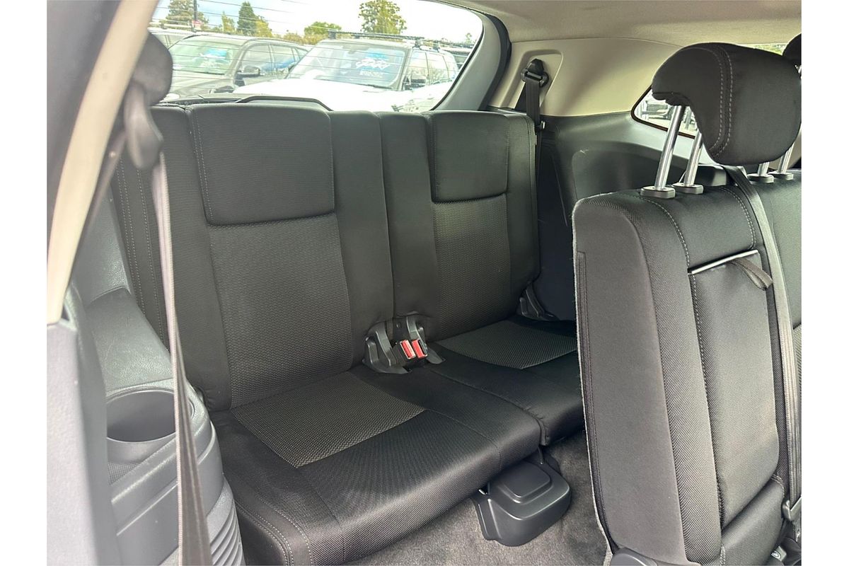2017 Ford Everest Ambiente UA 3.2L