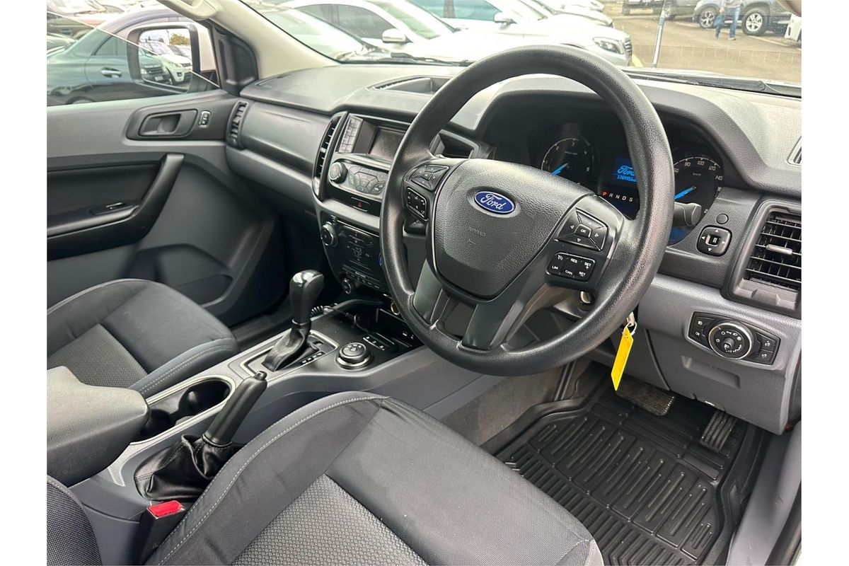 2017 Ford Everest Ambiente UA 3.2L