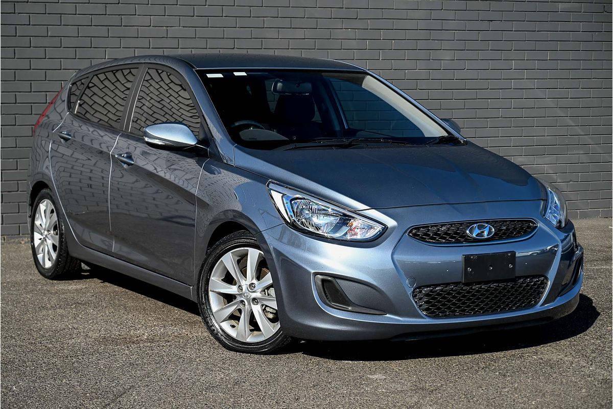 2017 Hyundai Accent Sport RB6