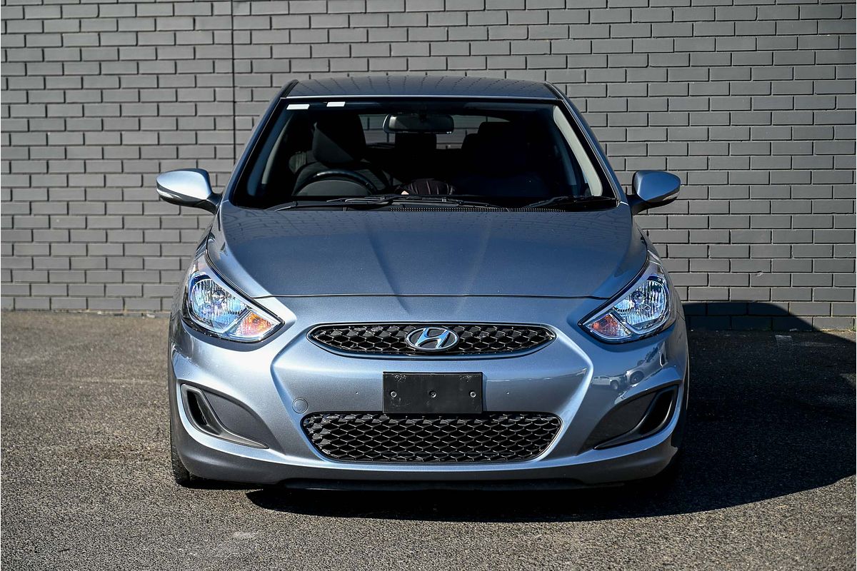 2017 Hyundai Accent Sport RB6