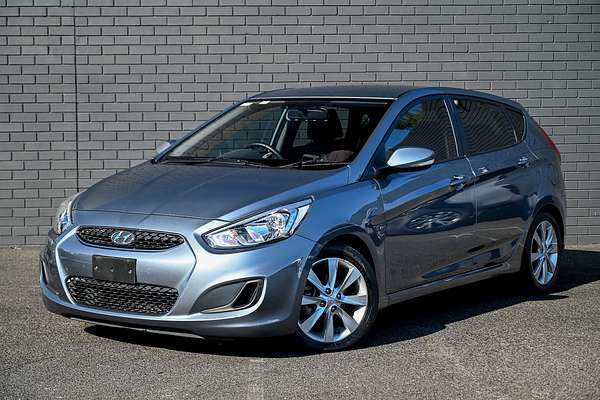 2017 Hyundai Accent Sport RB6