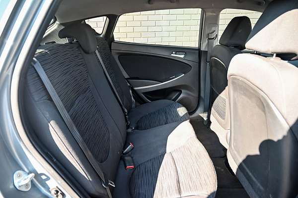 2017 Hyundai Accent Sport RB6