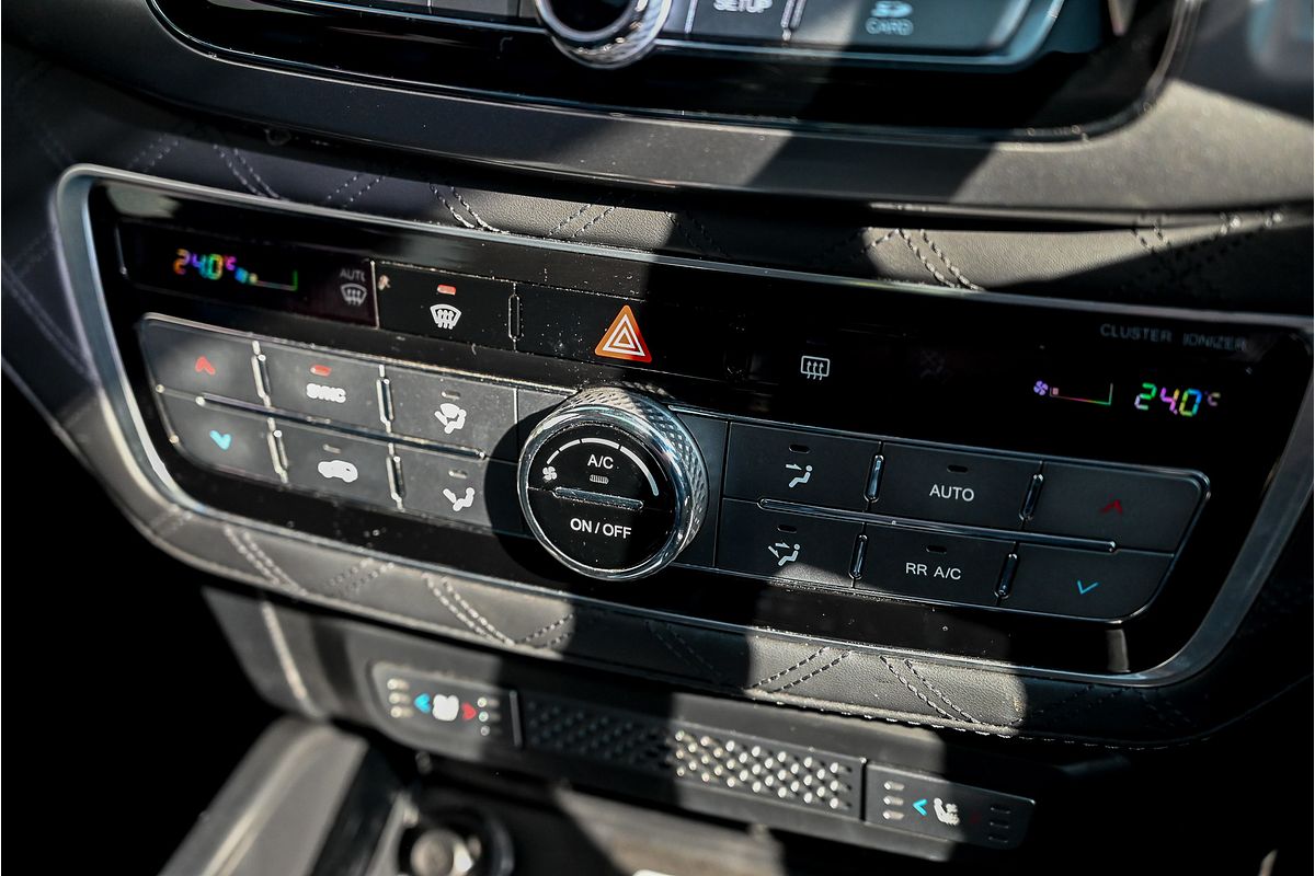 2019 SsangYong Rexton Ultimate Y400