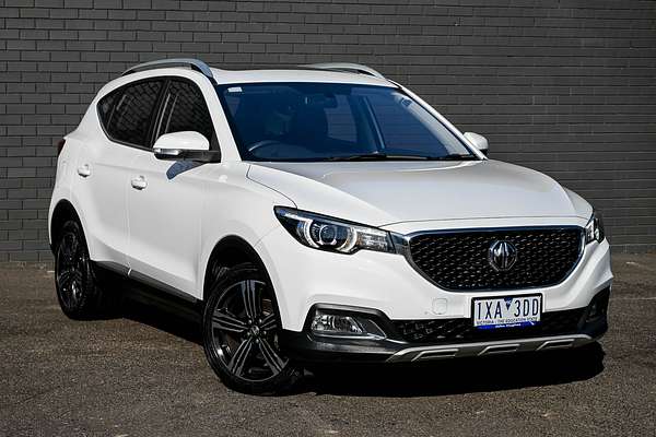 2021 MG ZS Essence AZS1