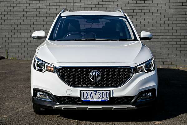2021 MG ZS Essence AZS1