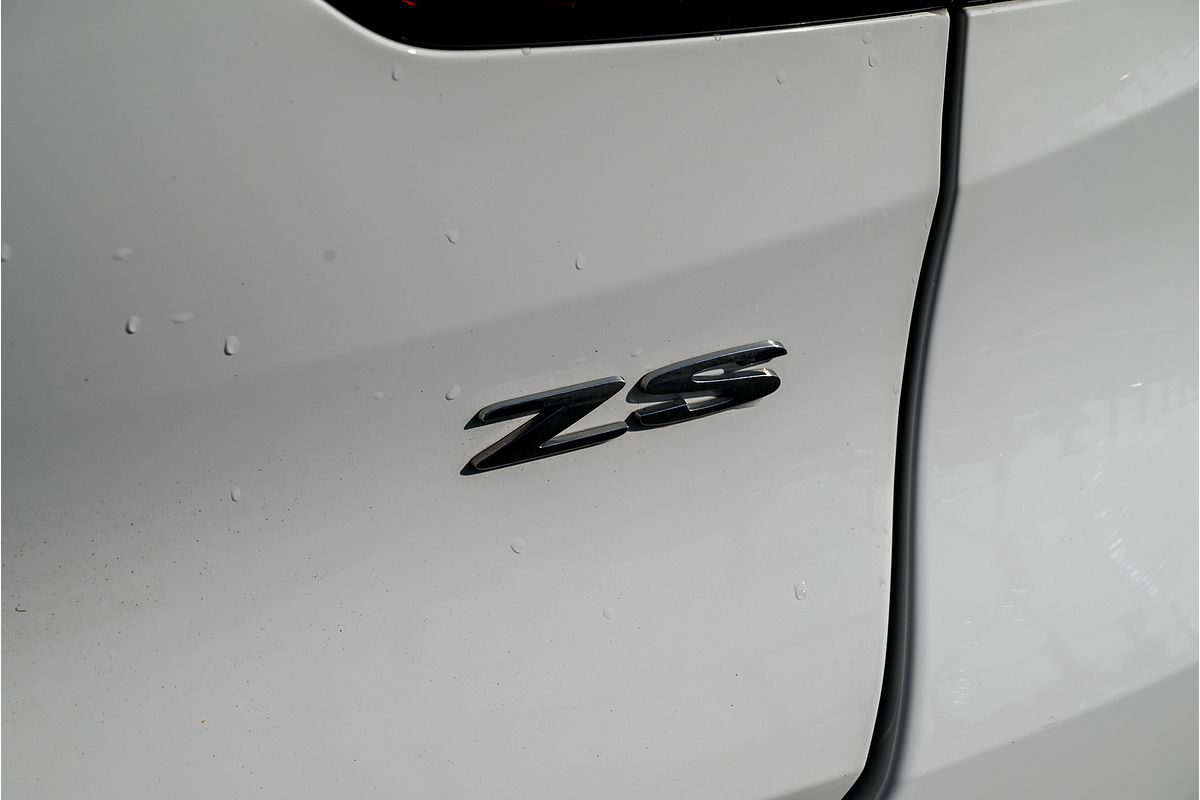 2021 MG ZS Essence AZS1