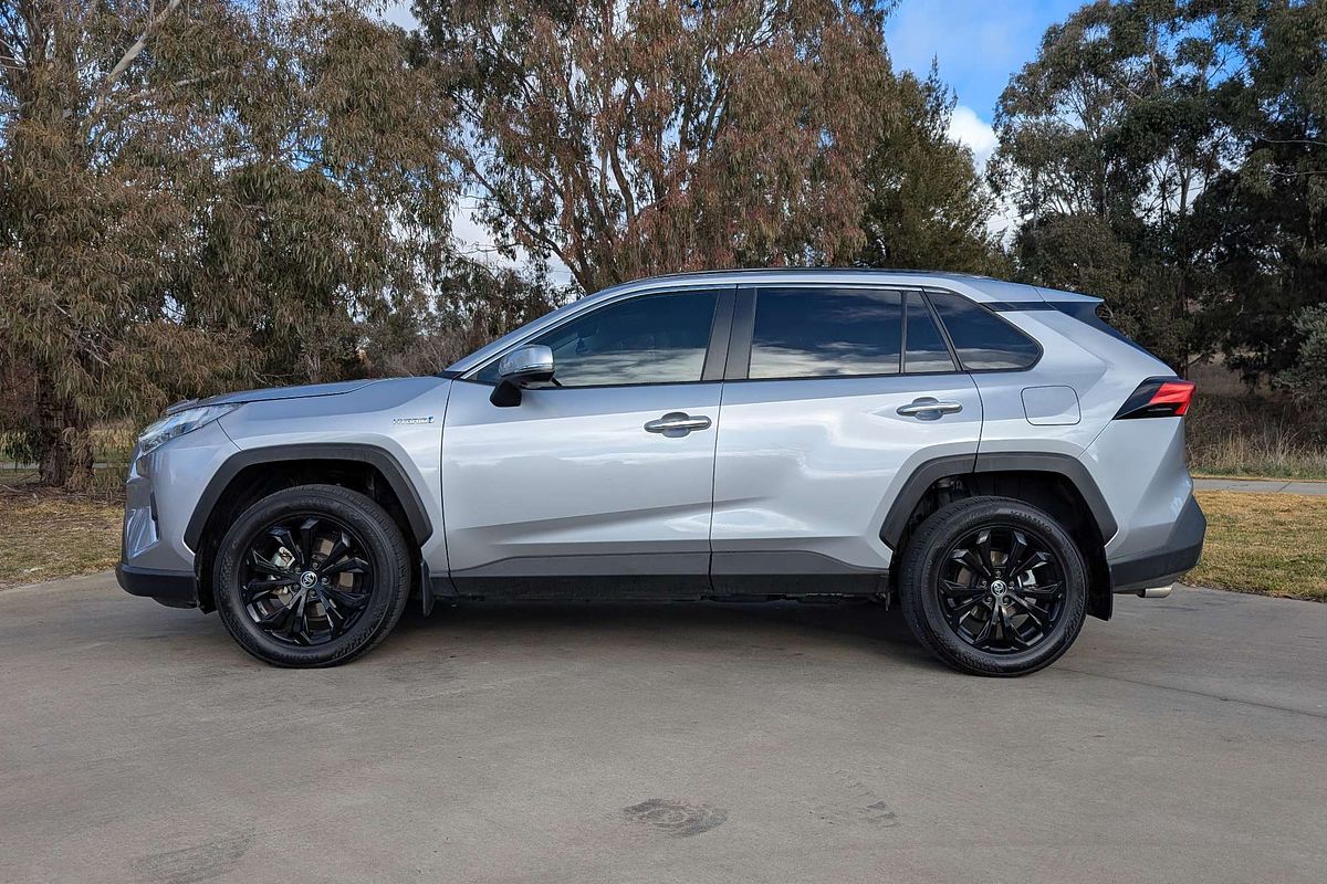 2023 Toyota RAV4 Cruiser AXAH52R