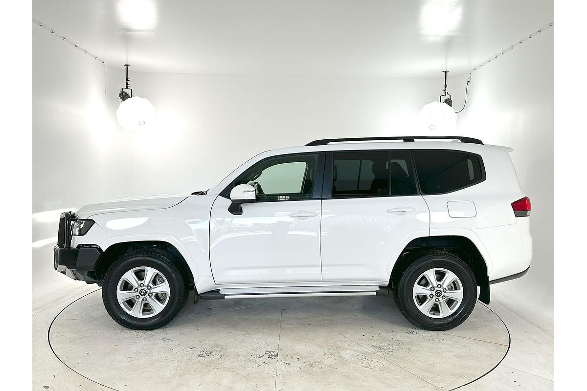 2023 Toyota Landcruiser GXL FJA300R
