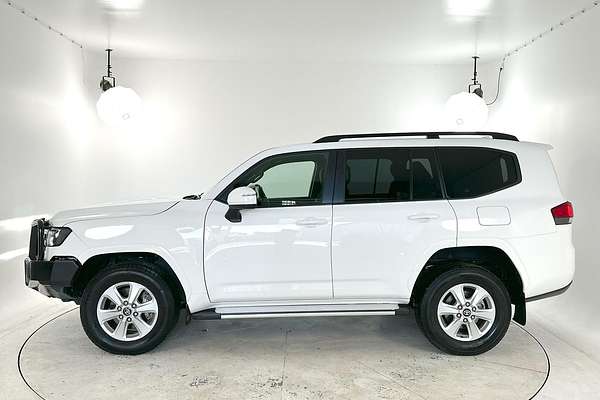 2023 Toyota Landcruiser GXL FJA300R