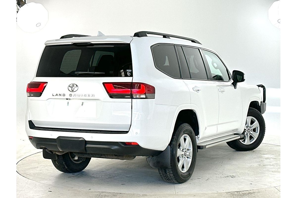 2023 Toyota Landcruiser GXL FJA300R