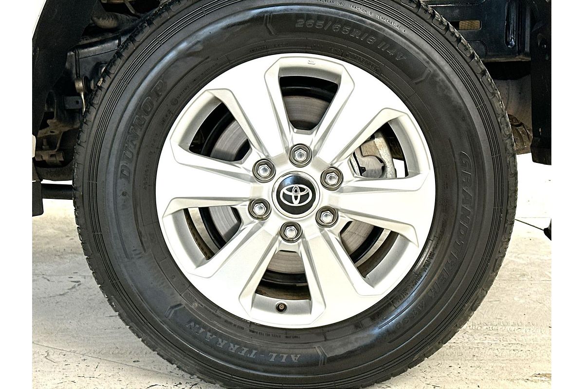 2023 Toyota Landcruiser GXL FJA300R