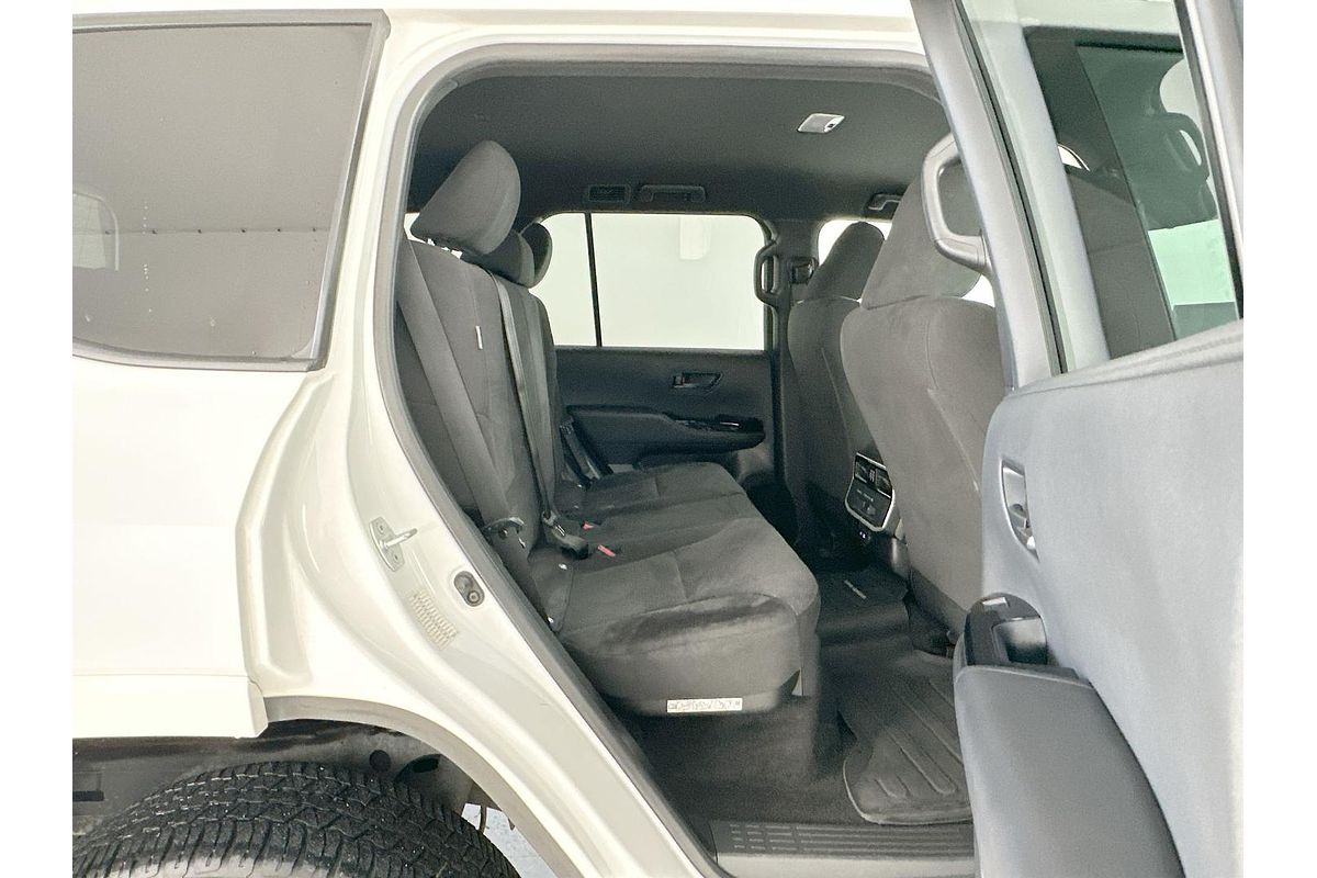 2023 Toyota Landcruiser GXL FJA300R
