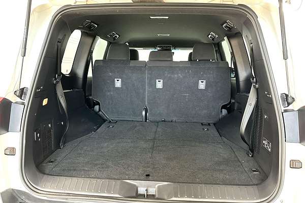 2023 Toyota Landcruiser GXL FJA300R