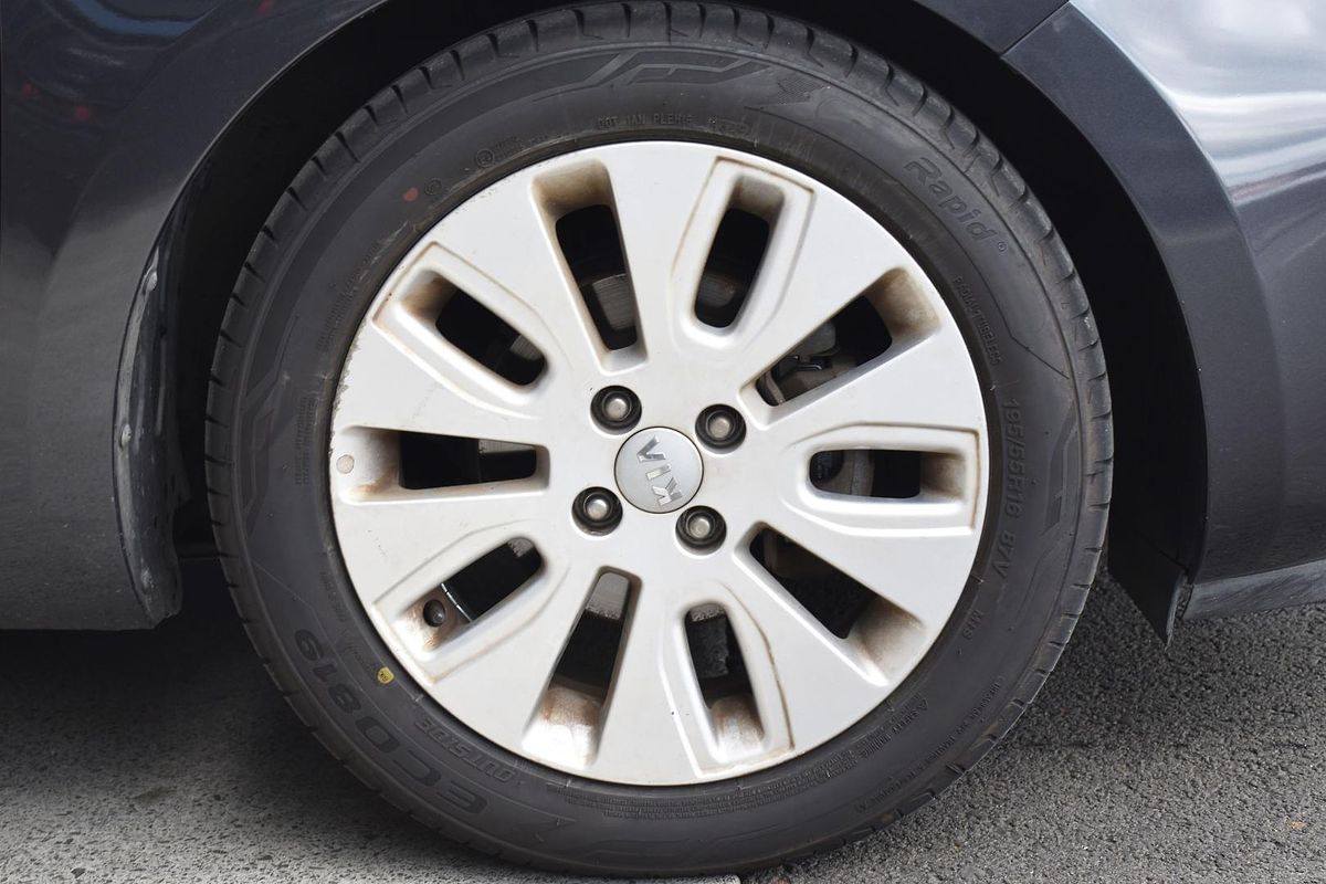 2013 Kia Rio Si UB