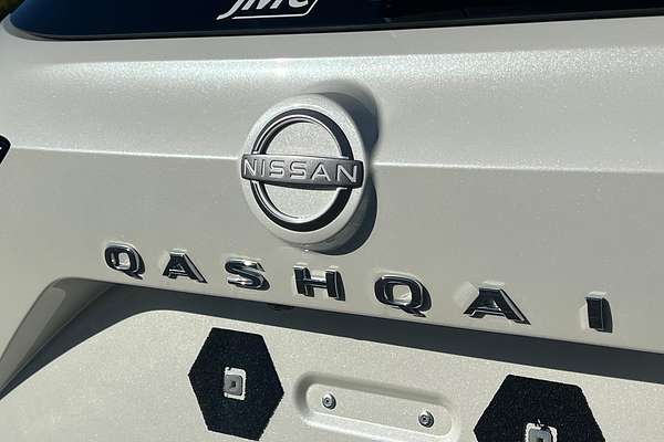 2024 Nissan QASHQAI Ti J12