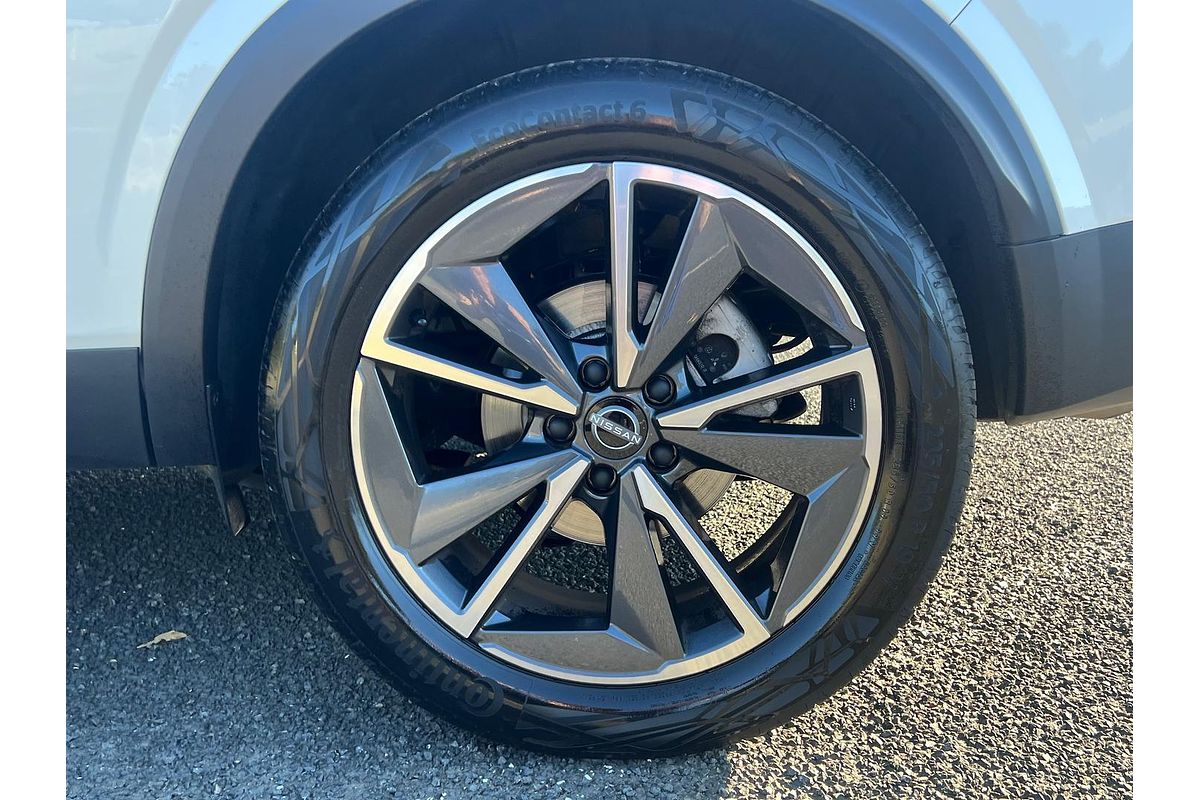 2024 Nissan QASHQAI Ti J12