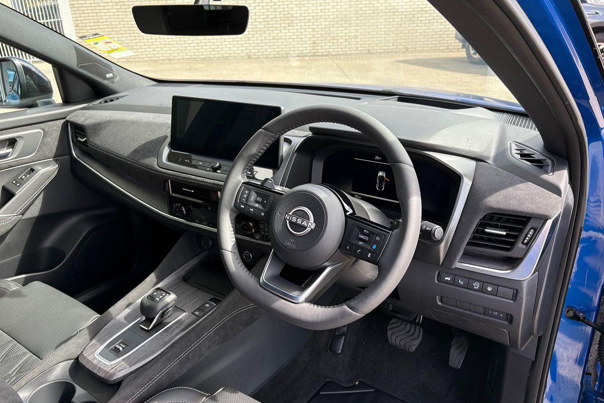 2025 Nissan QASHQAI Ti-L J12