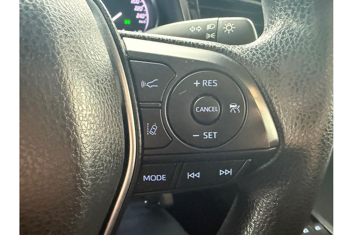 2019 Toyota Camry Ascent ASV70R