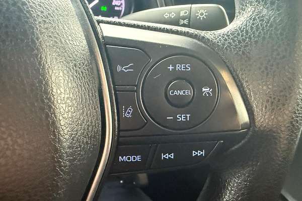 2019 Toyota Camry Ascent ASV70R