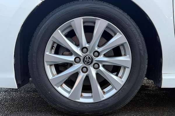 2018 Toyota Camry Ascent Sport ASV70R