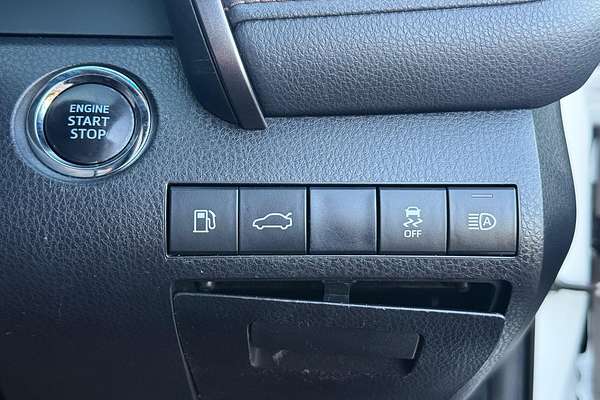 2018 Toyota Camry Ascent Sport ASV70R