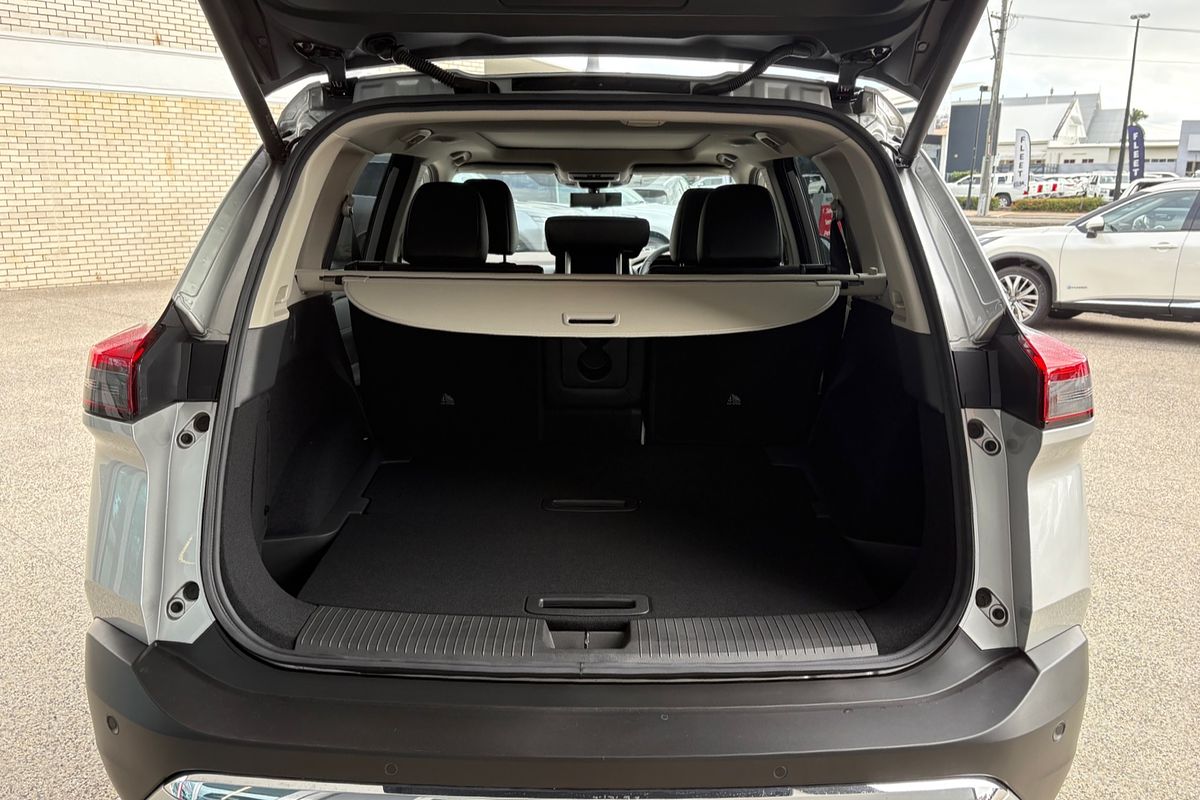 2024 Nissan X-TRAIL Ti T33