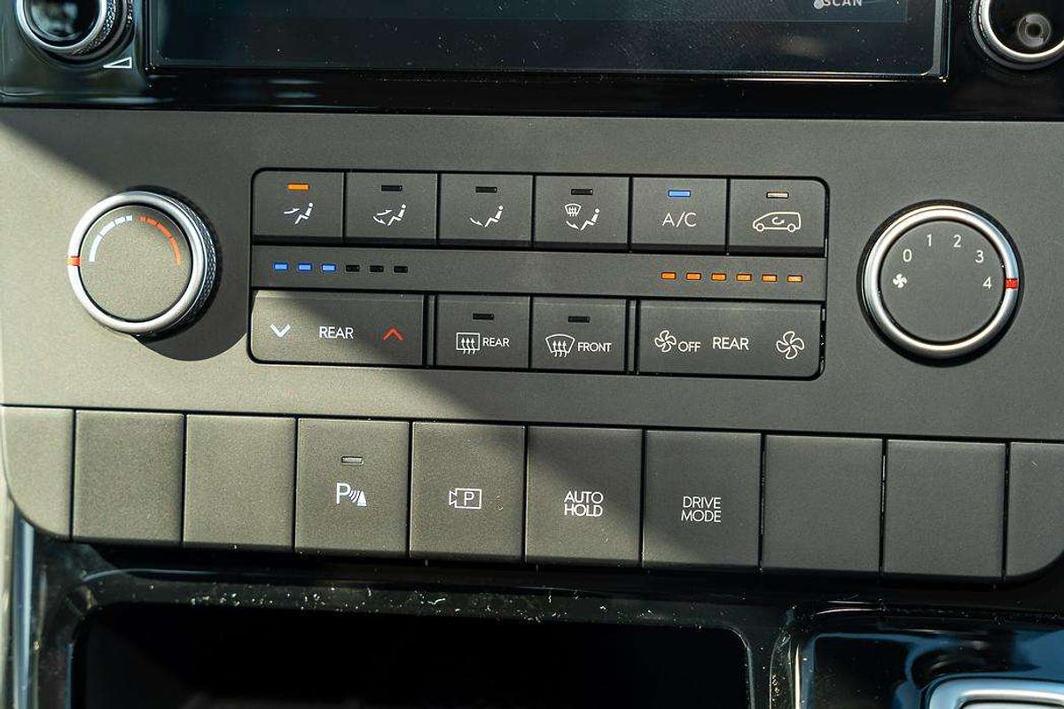 2025 Hyundai STARIA US4.V3