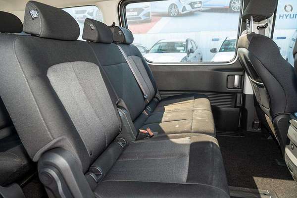 2025 Hyundai STARIA US4.V3